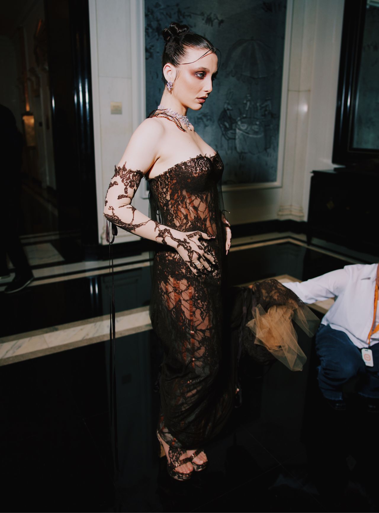 Emma Chamberlain Inside the Carlyle Hotel Before the 2024 Met Gala in New York6